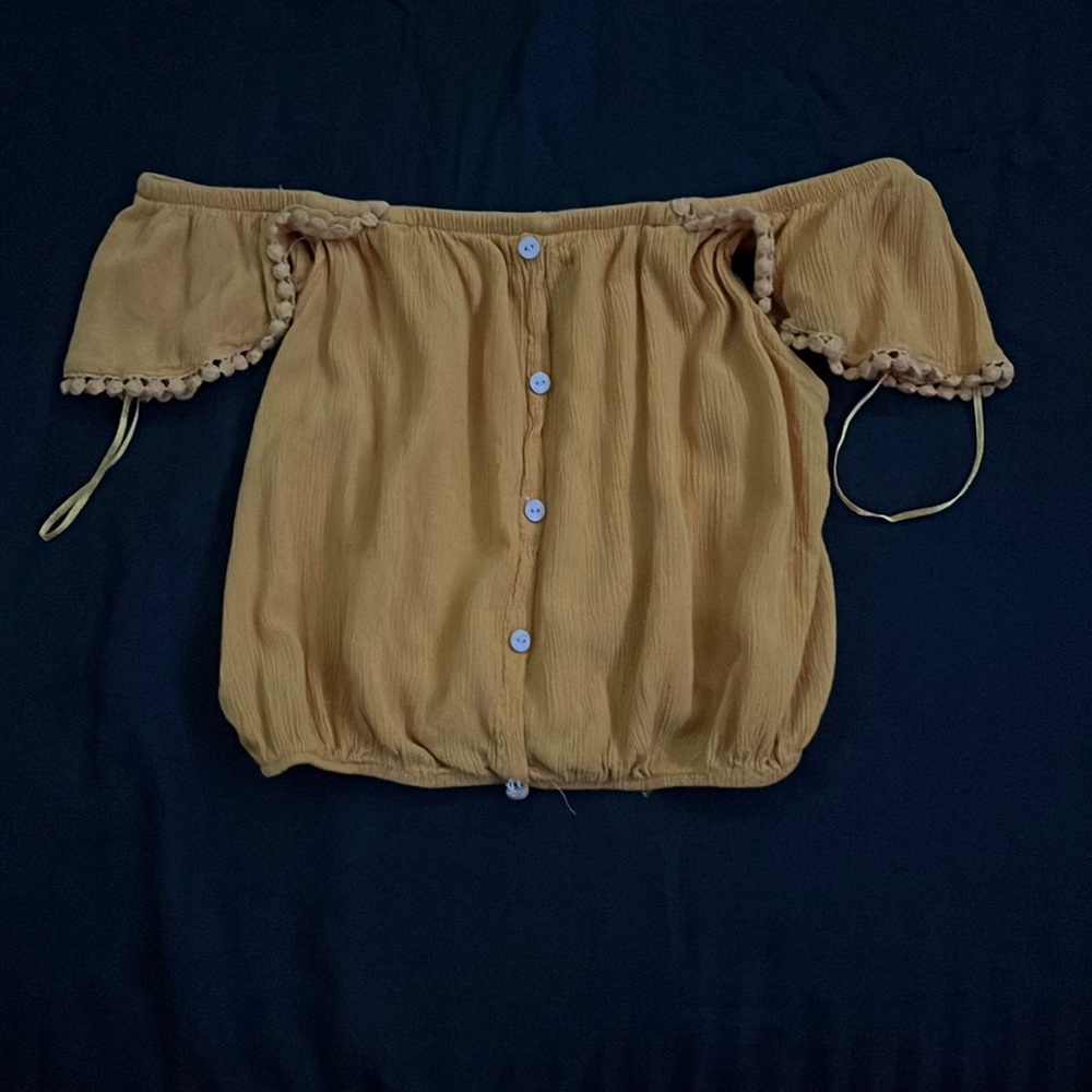 crop top